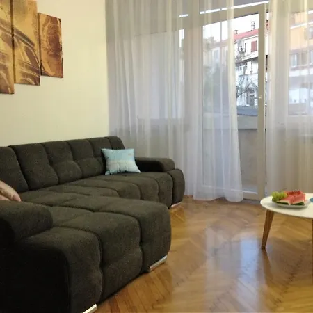 Apartman Arenacentar *